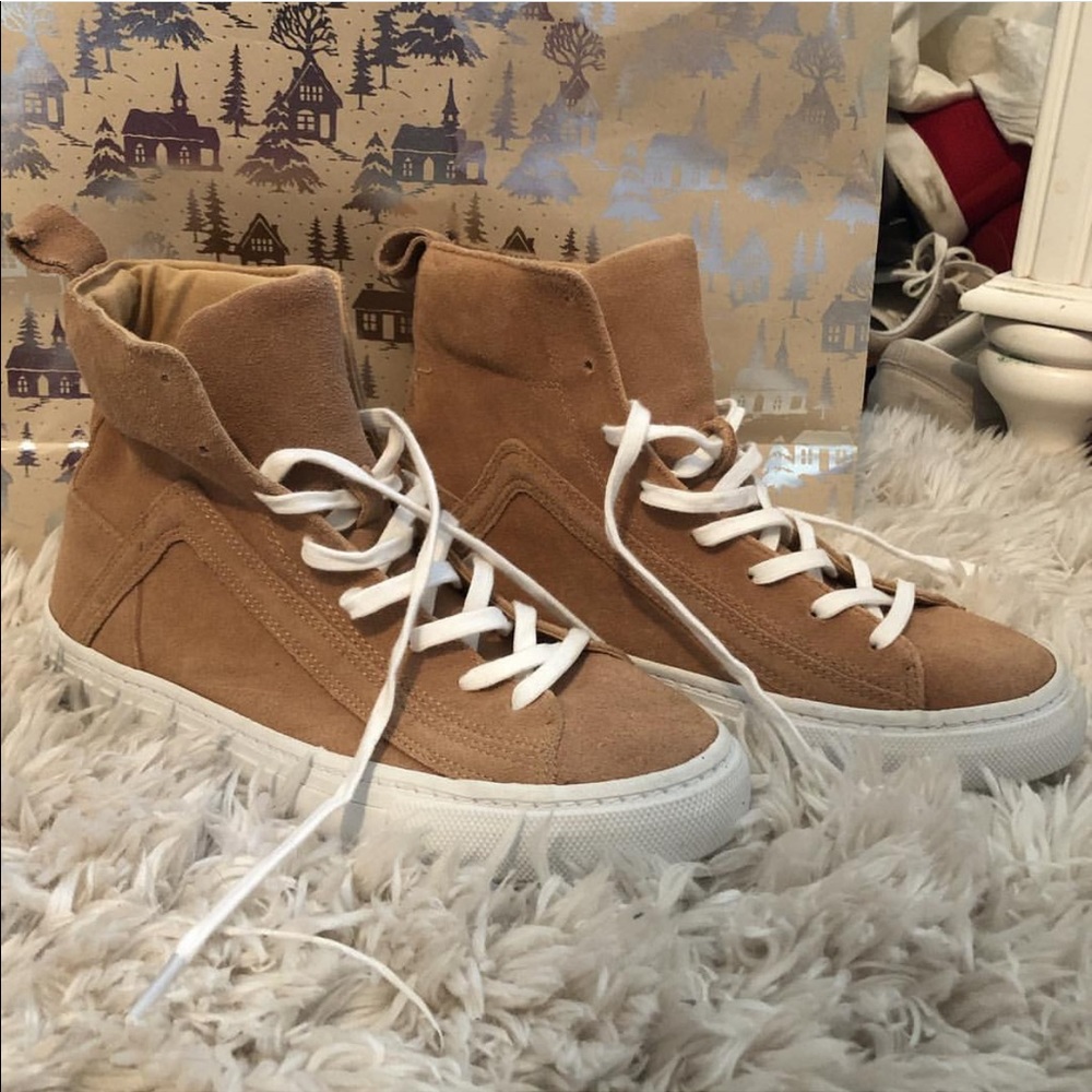 ZARA high top sneaker